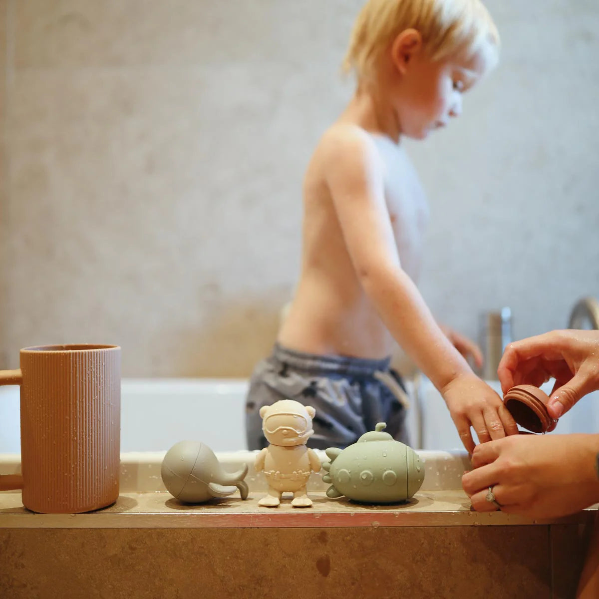 Mushie Space Mold Free Bath Play Set