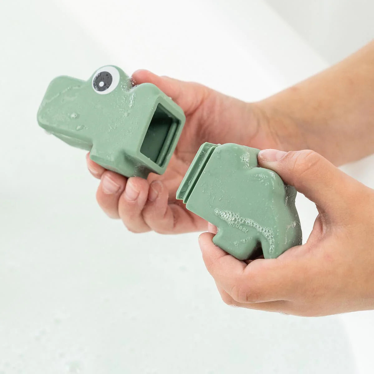 Done By Deer Bath Squirter Toy