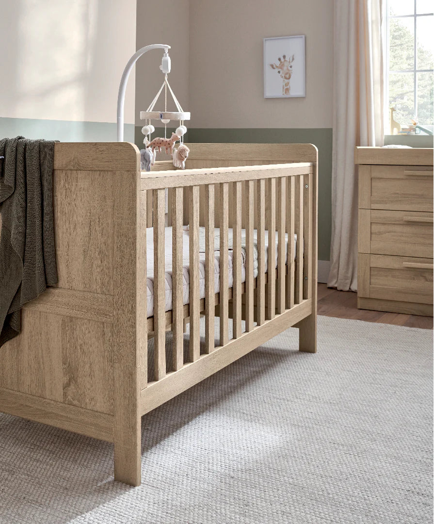 Mamas & Papas Atlas Cotbed 4 Piece Bundle