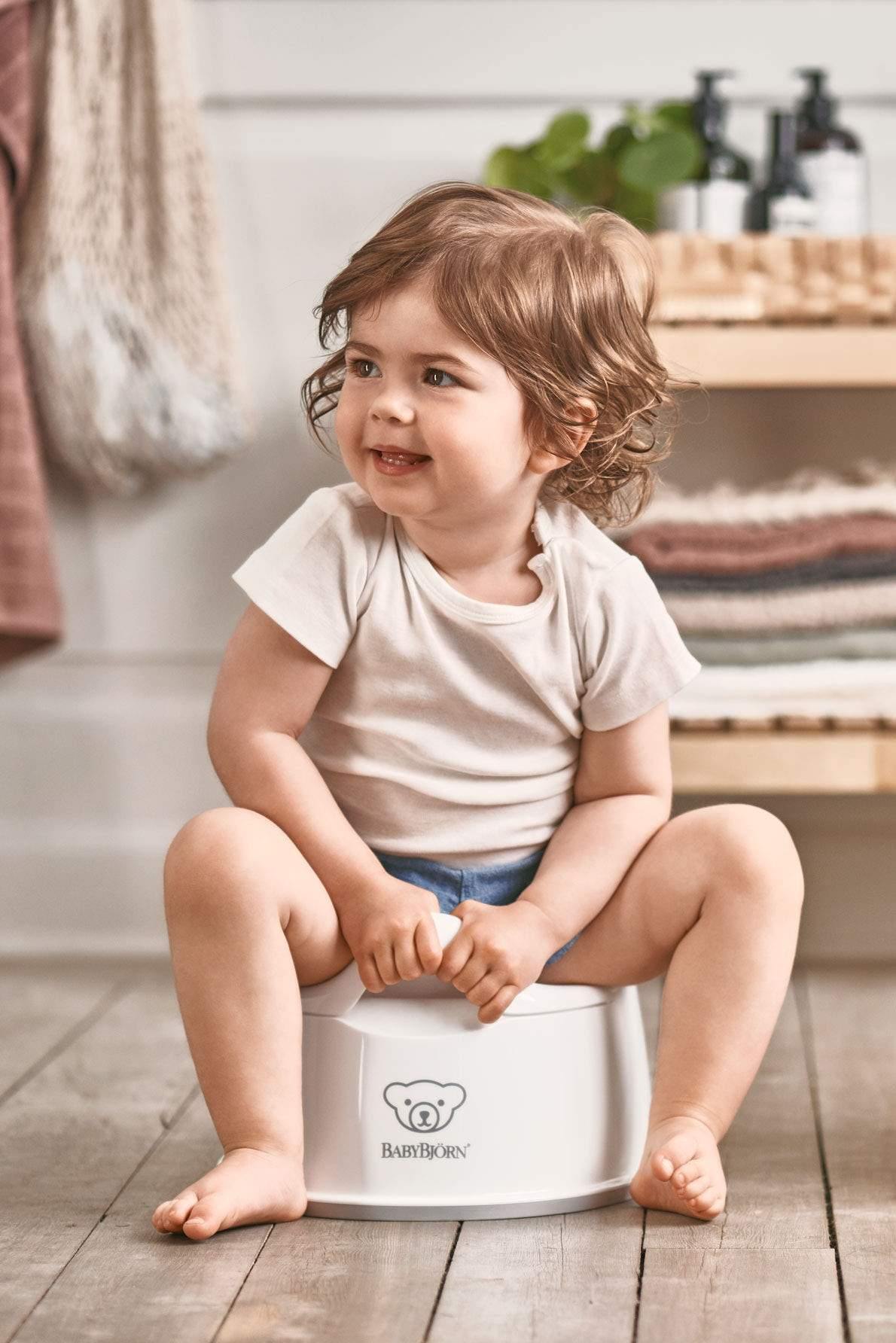 Babybjorn Smart Potty - Kiddie Country