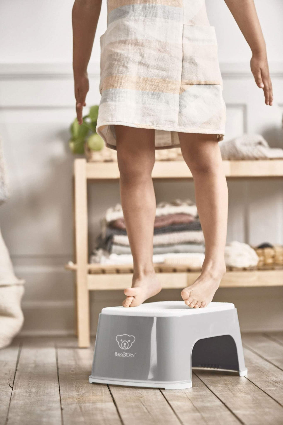 Baby bjorn deals step stool