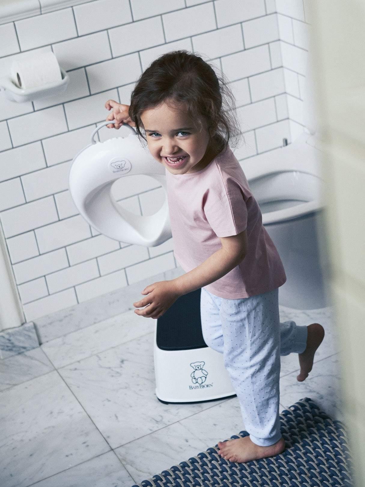 BabyBjorn Toilet Training Seat - Kiddie Country